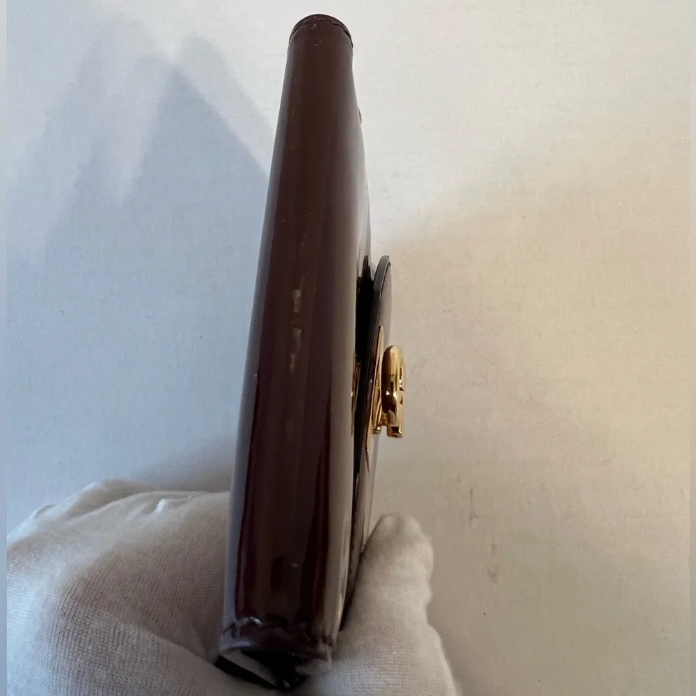 Vintage Salvatore Ferragamo Purple Patent Leather‎ Wallet